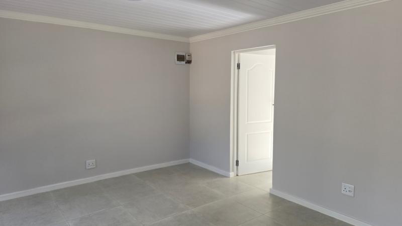 To Let 1 Bedroom Property for Rent in Stellenberg Western Cape